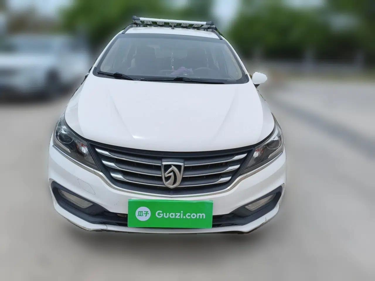 Baojun 310W 2017 1.5L Manual Comfort Version China V — миниатюра 2