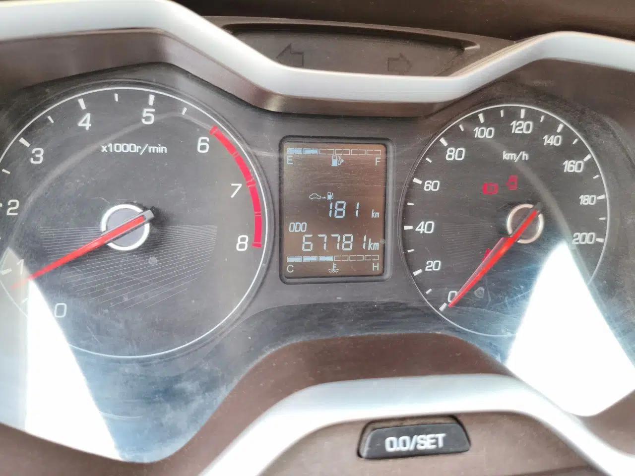 Baojun 310W 2017 1.5L Manual Comfort Version China V — миниатюра 13