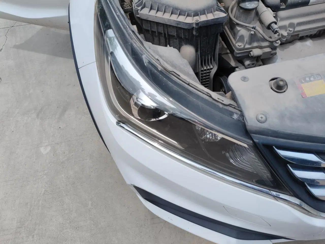 Baojun 310W 2017 1.5L Manual Comfort Version China V — миниатюра 7
