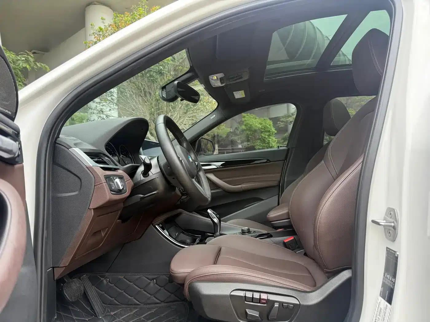 BMW X2 2020 sDrive25i Leading M Sport Package — миниатюра 14