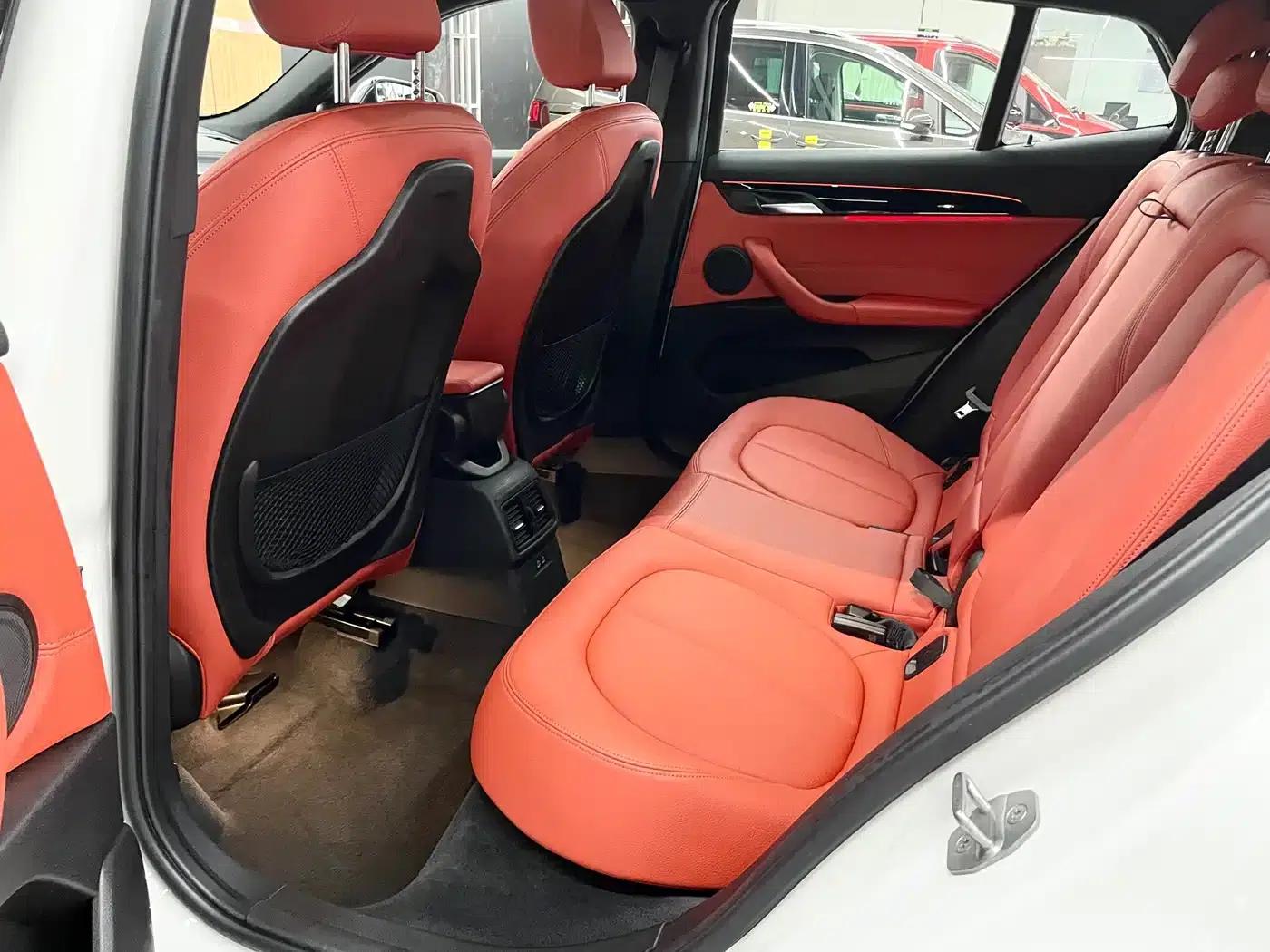 BMW X2 2020 sDrive25i Leading M Sport Package — миниатюра 11