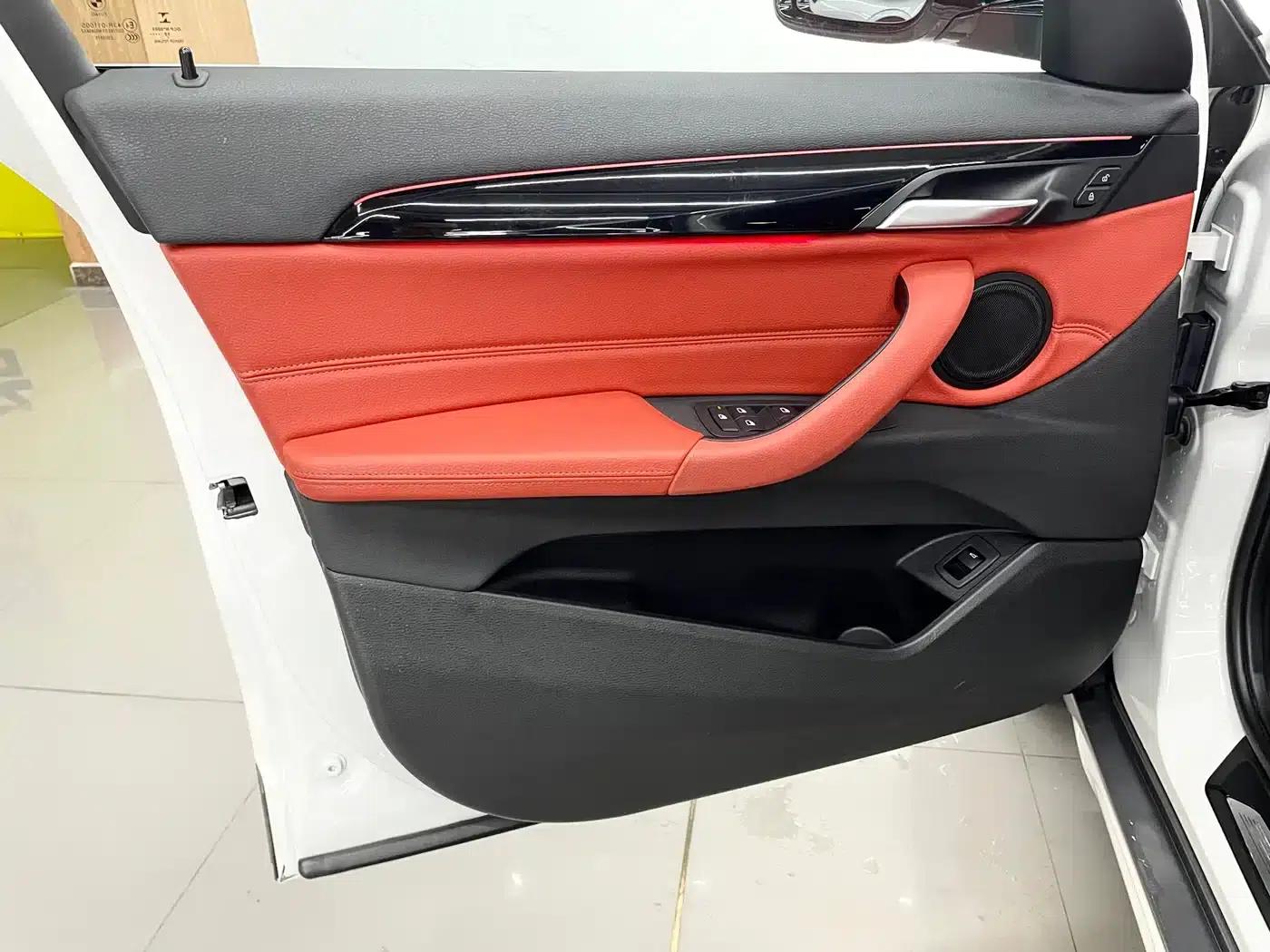 BMW X2 2020 sDrive25i Leading M Sport Package — миниатюра 8