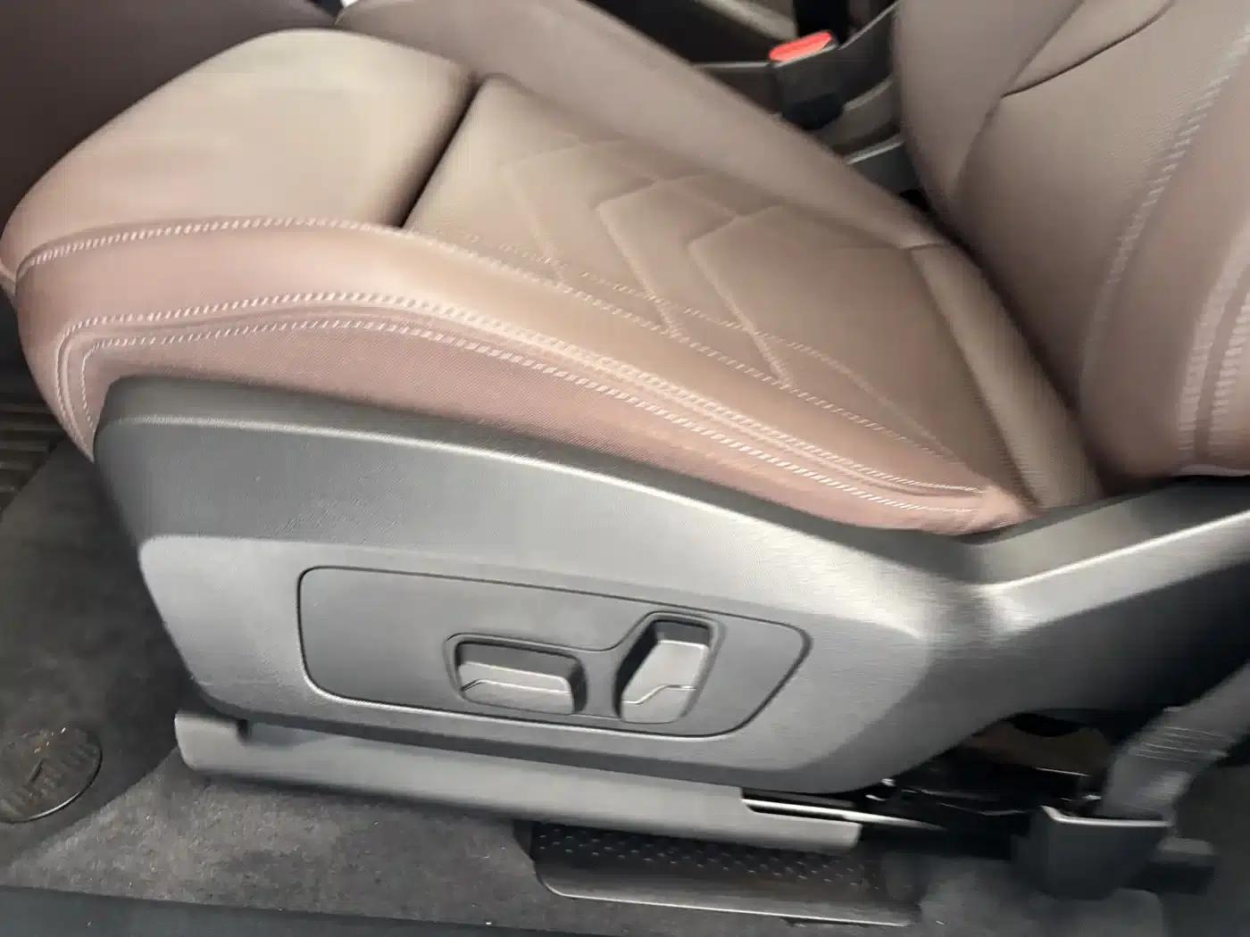 2024 BMW X2 Imported sDrive25i M Sport Package — миниатюра 13