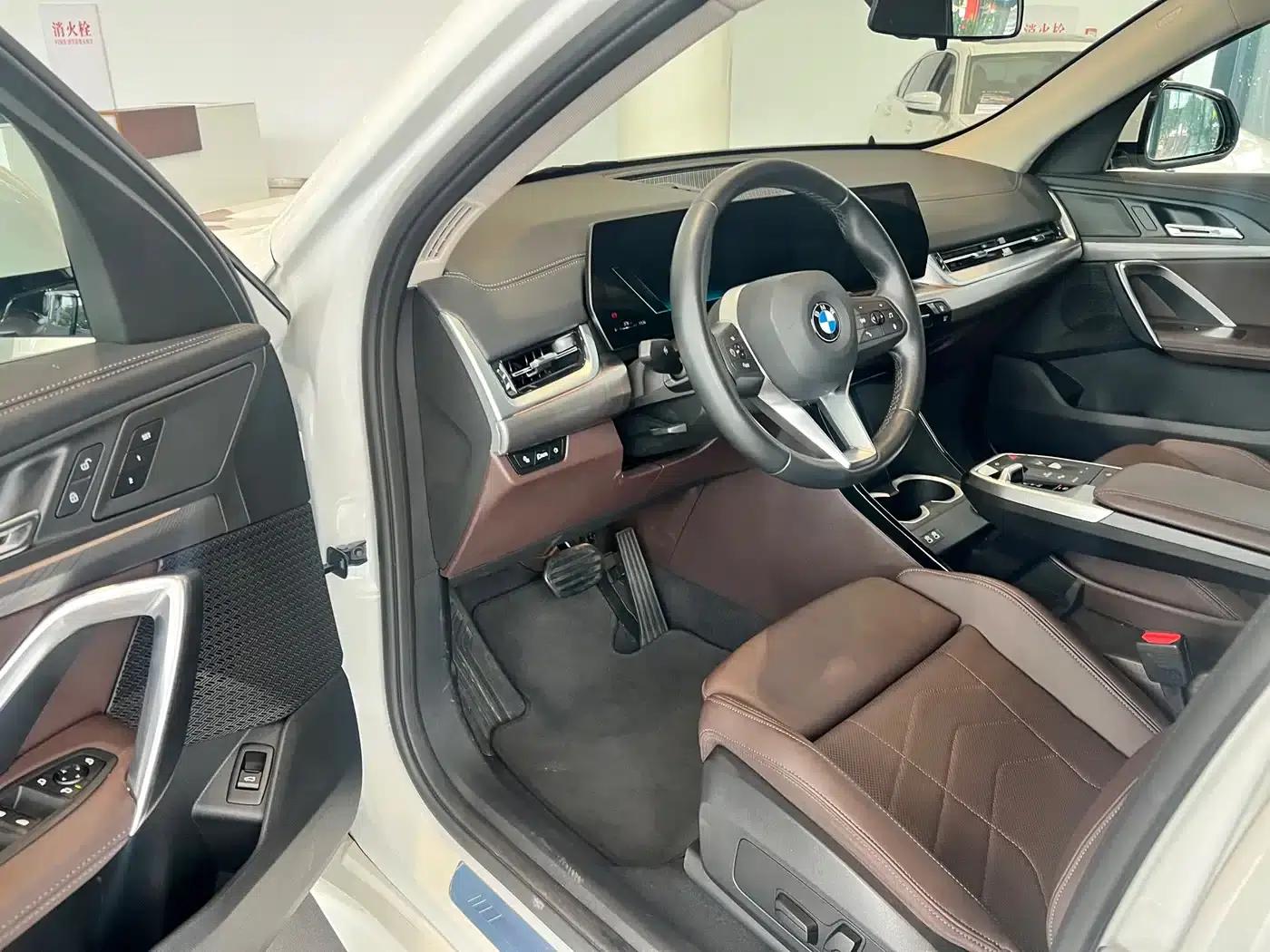 2024 BMW X2 Imported sDrive25i M Sport Package — миниатюра 6