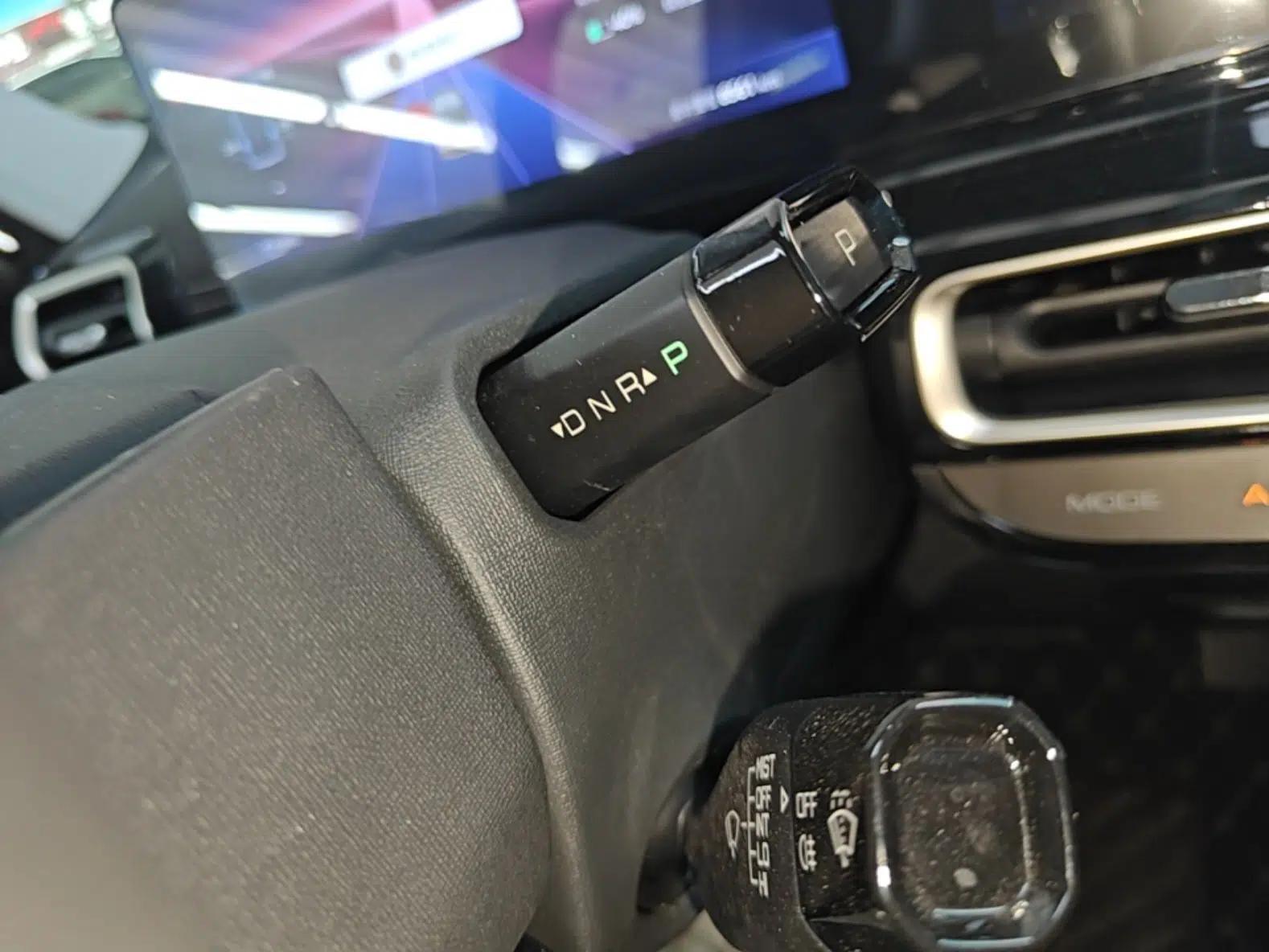 Baojun KiWi EV 2023 Smart Luxury Edition Lithium Iron Phosphate — миниатюра 16