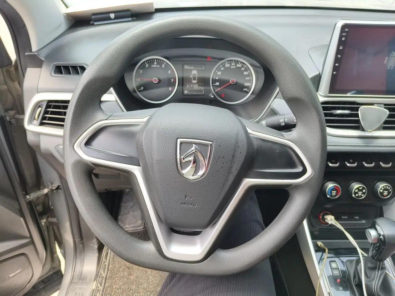Baojun 530 2019 1.5T CVT Elite Version China VI — миниатюра 11
