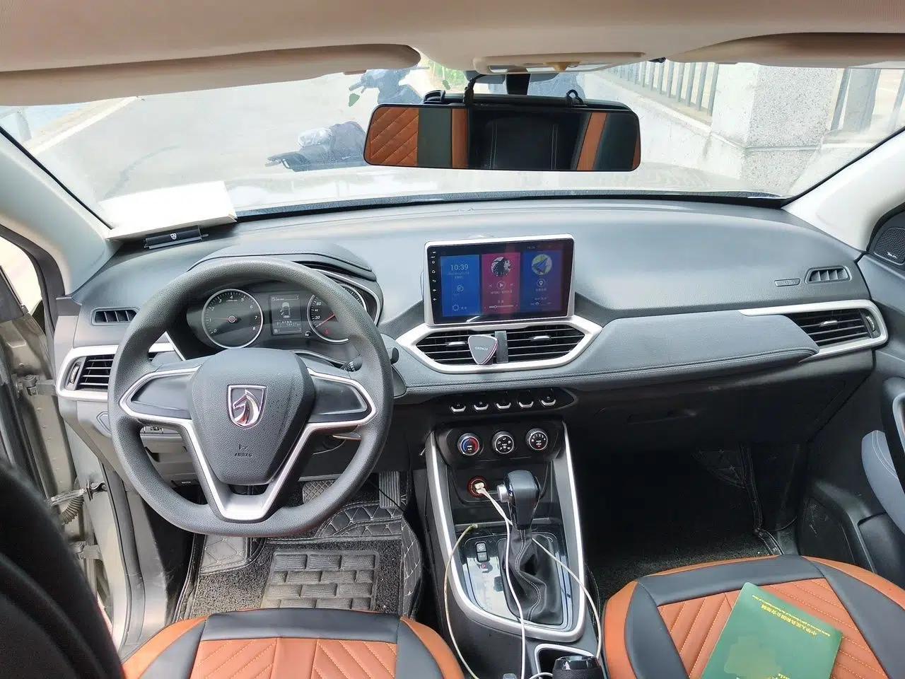 Baojun 530 2019 1.5T CVT Elite Version China VI — миниатюра 10