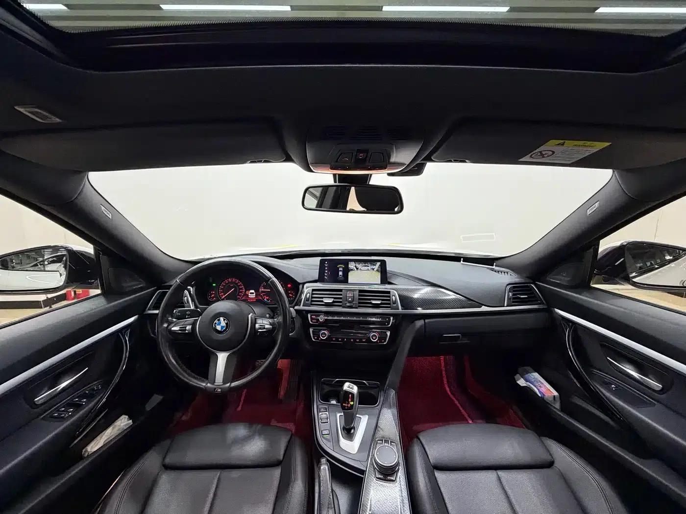 2020 BMW 3 Series GT 320i M Sport Package — миниатюра 6