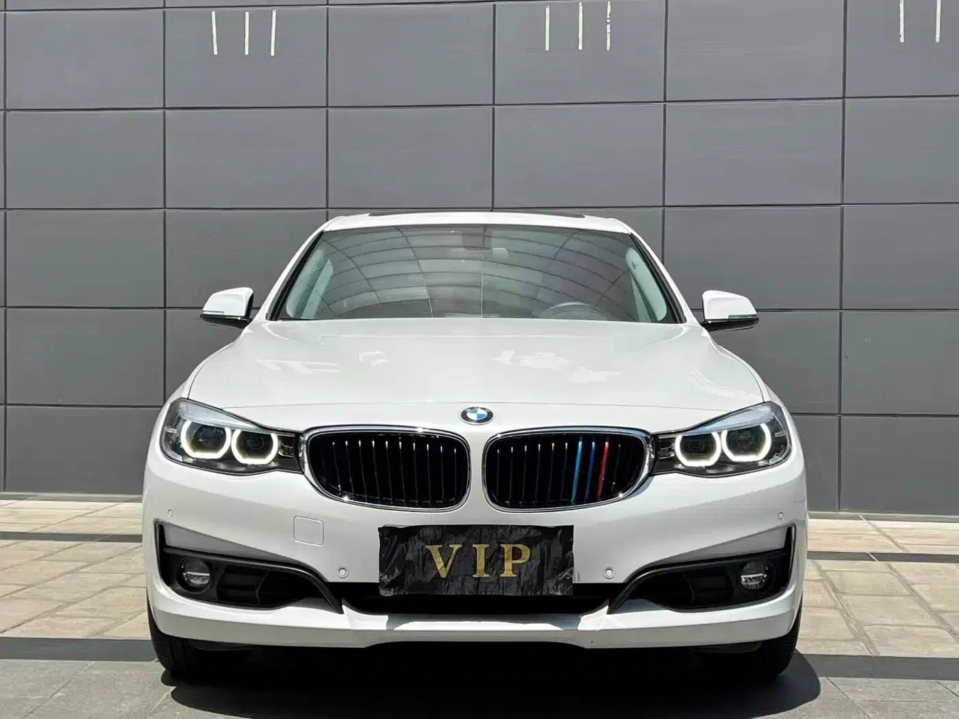 BMW 3 Series GT 2018 320i Fashion Edition — миниатюра 2
