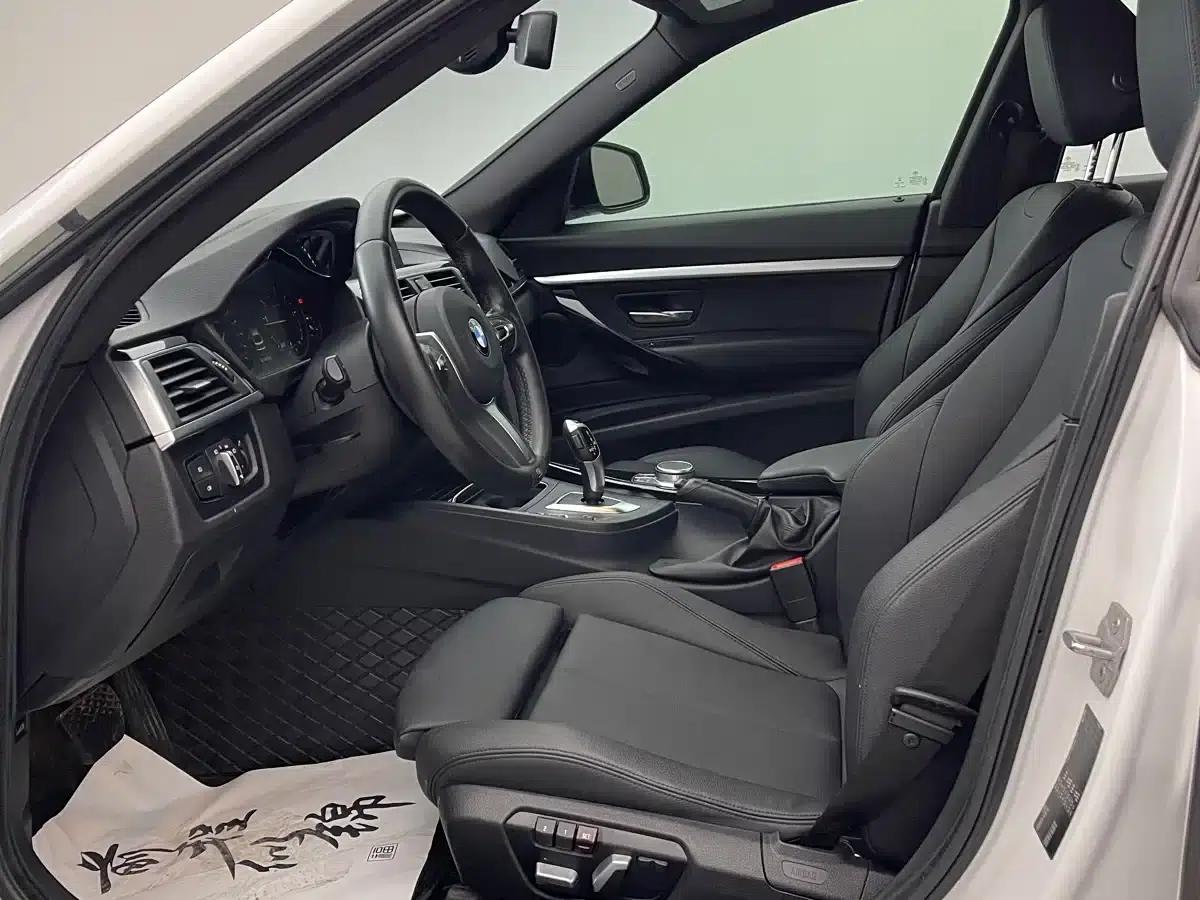 2019 BMW 3 Series GT 320i M Sport Package — миниатюра 4