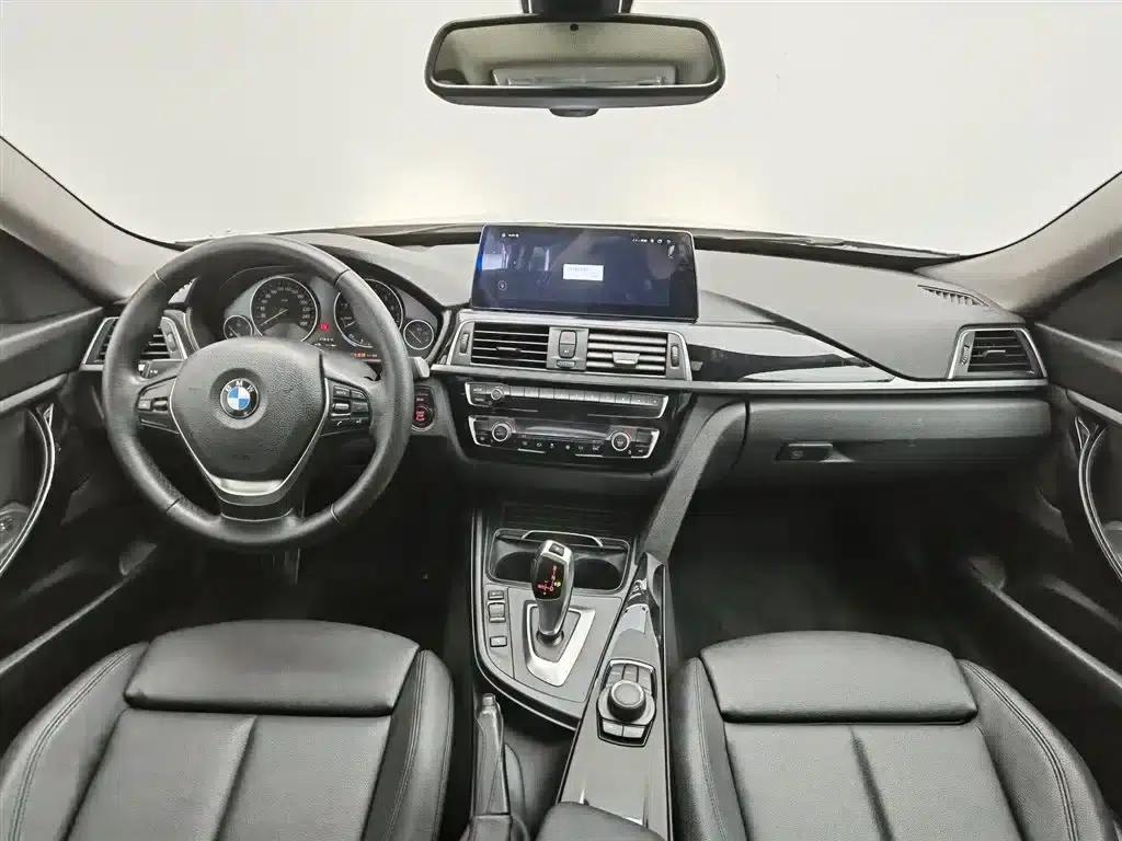 BMW 3 Series GT 2018 320i Fashion Edition — миниатюра 5