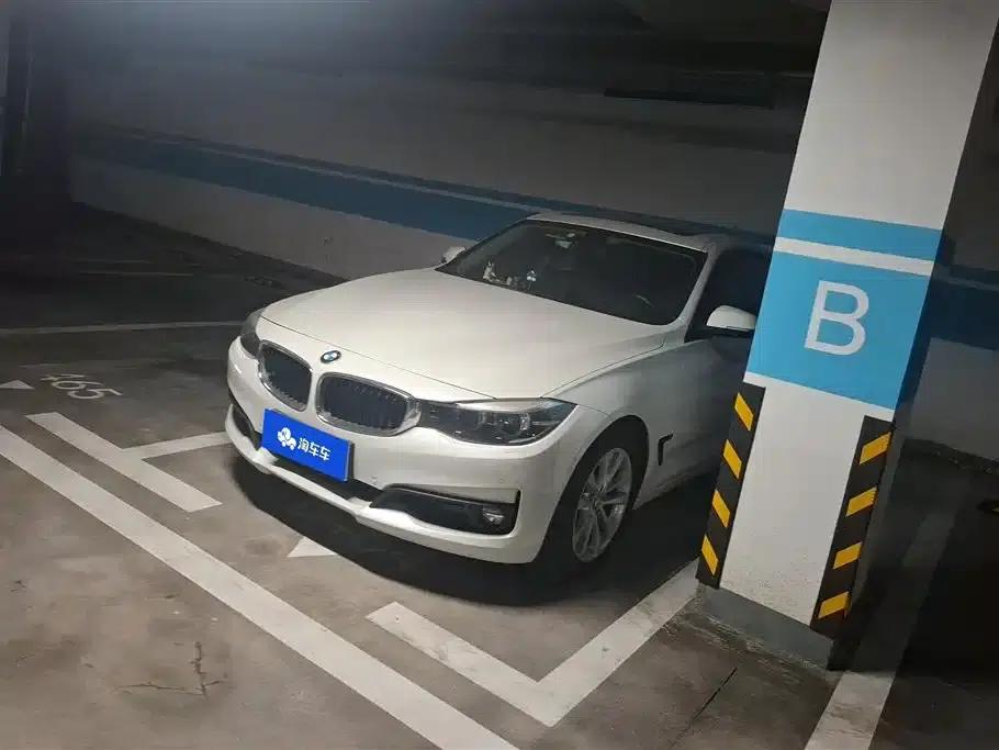 2017 BMW 3 Series GT 320i Luxury Design Package — миниатюра 1
