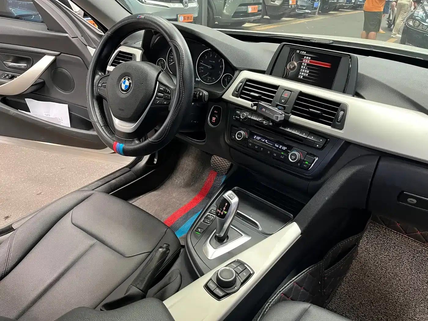 BMW 3 Series GT 2016 320i Fashion Edition — миниатюра 17