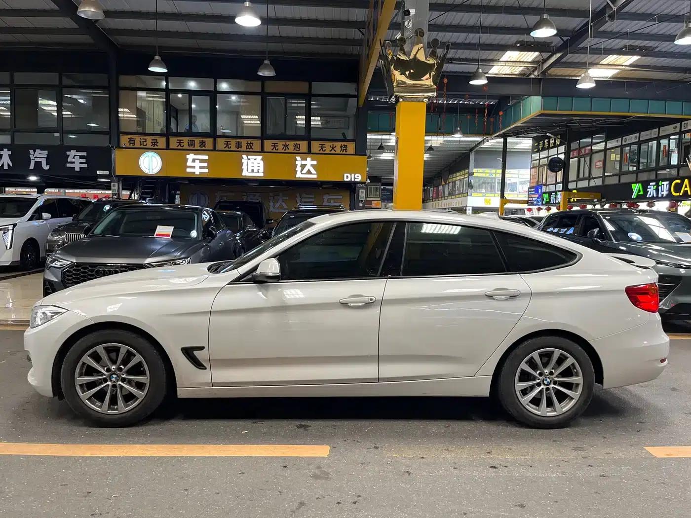 BMW 3 Series GT 2016 320i Fashion Edition — миниатюра 3