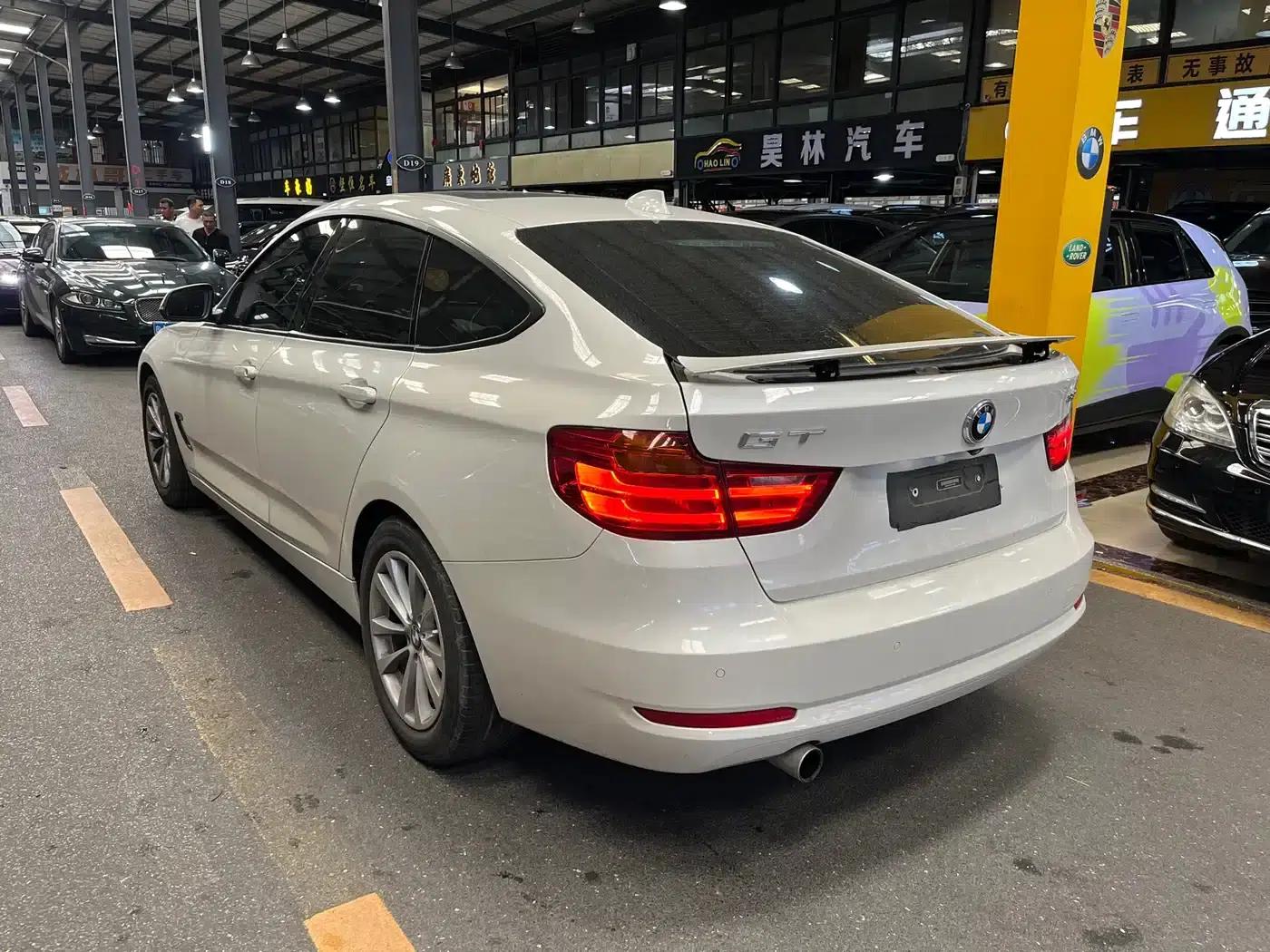 BMW 3 Series GT 2016 320i Fashion Edition — миниатюра 4