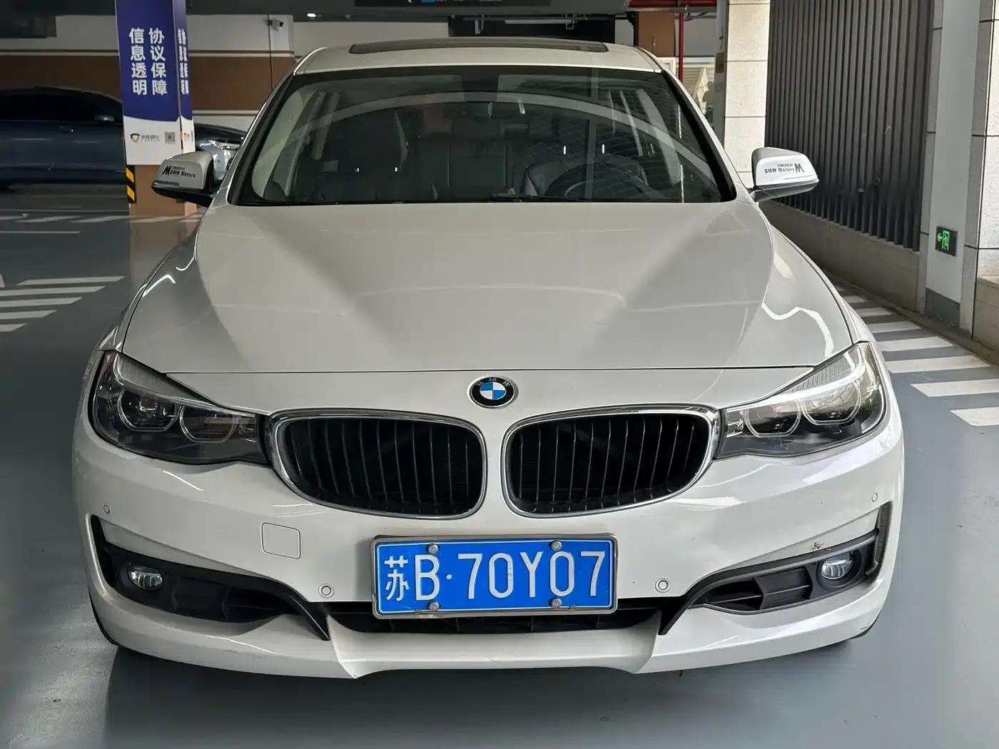 BMW 3 Series GT 2018 320i Fashion Edition — миниатюра 2