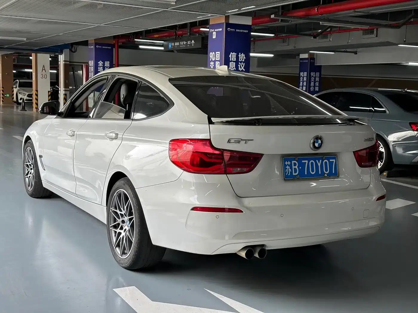 BMW 3 Series GT 2018 320i Fashion Edition — миниатюра 6