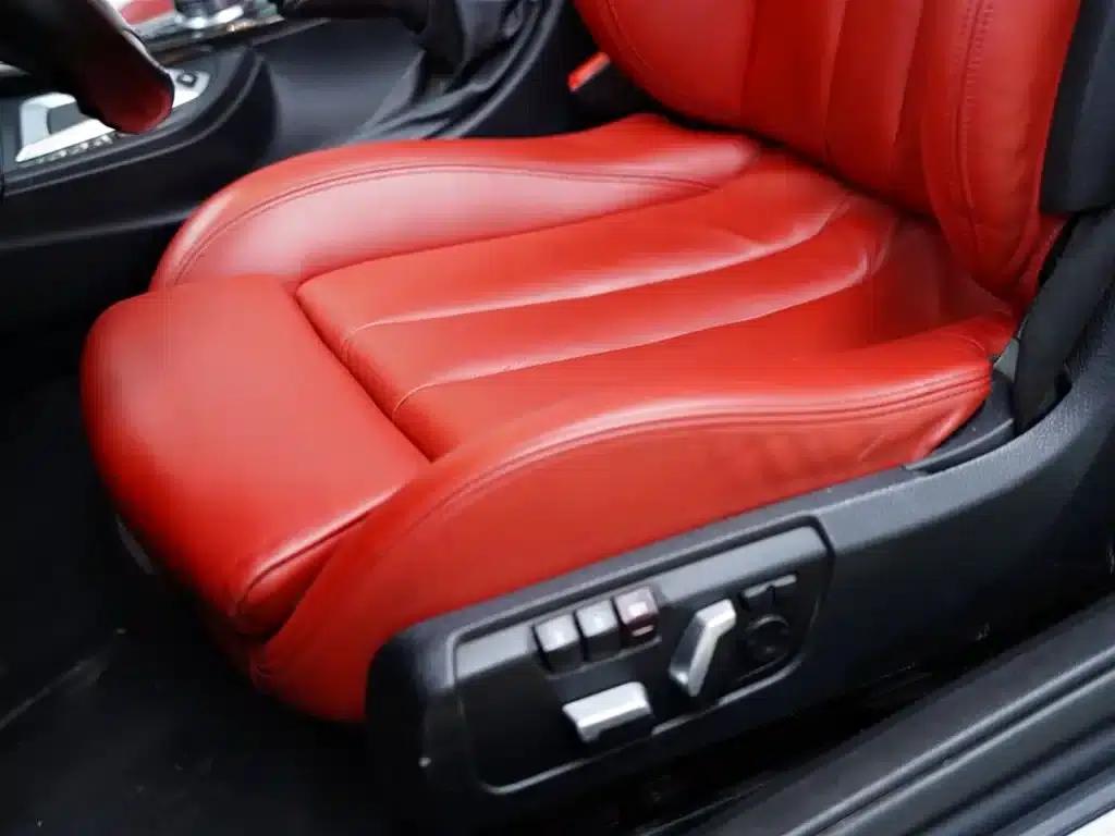 2017 BMW M4 Convertible — миниатюра 25