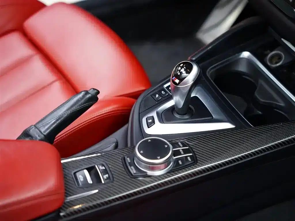 2017 BMW M4 Convertible — миниатюра 36