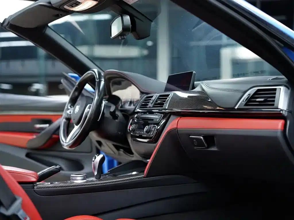 2017 BMW M4 Convertible — миниатюра 37