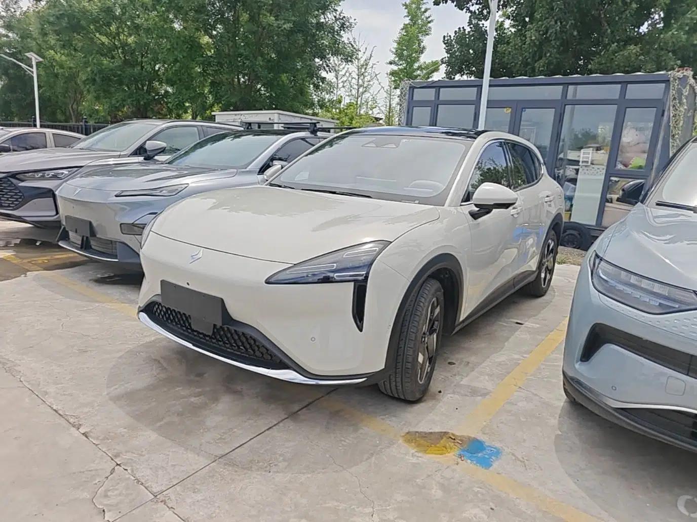 Baojun Yunhai 2024 500km Pure Electric Version — миниатюра 1