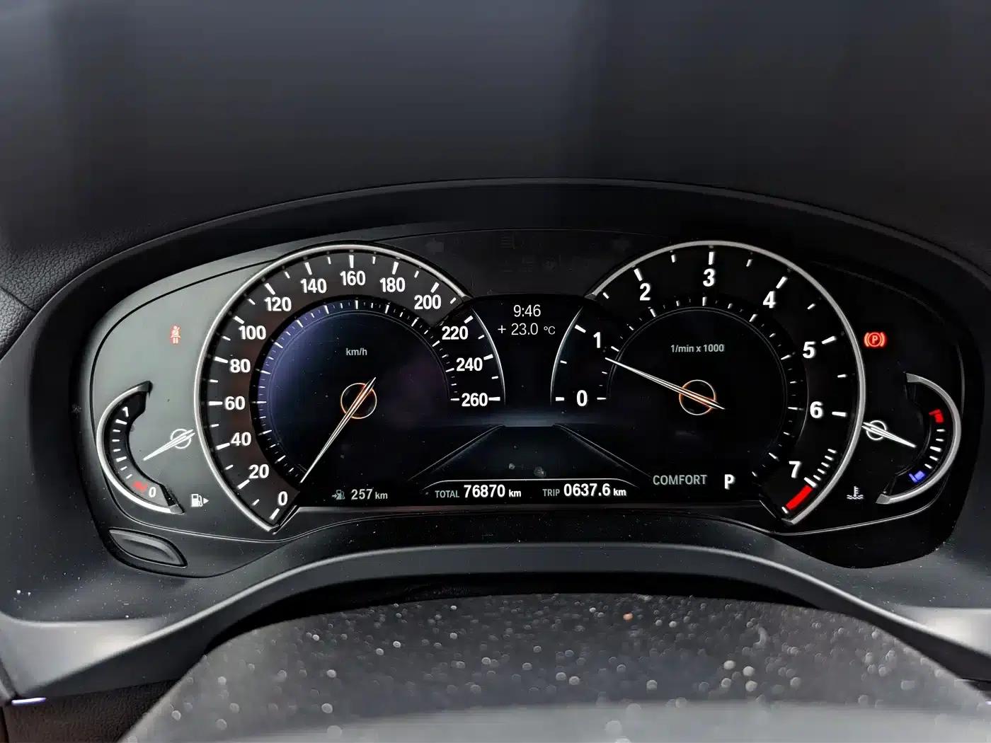 2019 BMW X4 xDrive25i M Sport Package — миниатюра 15