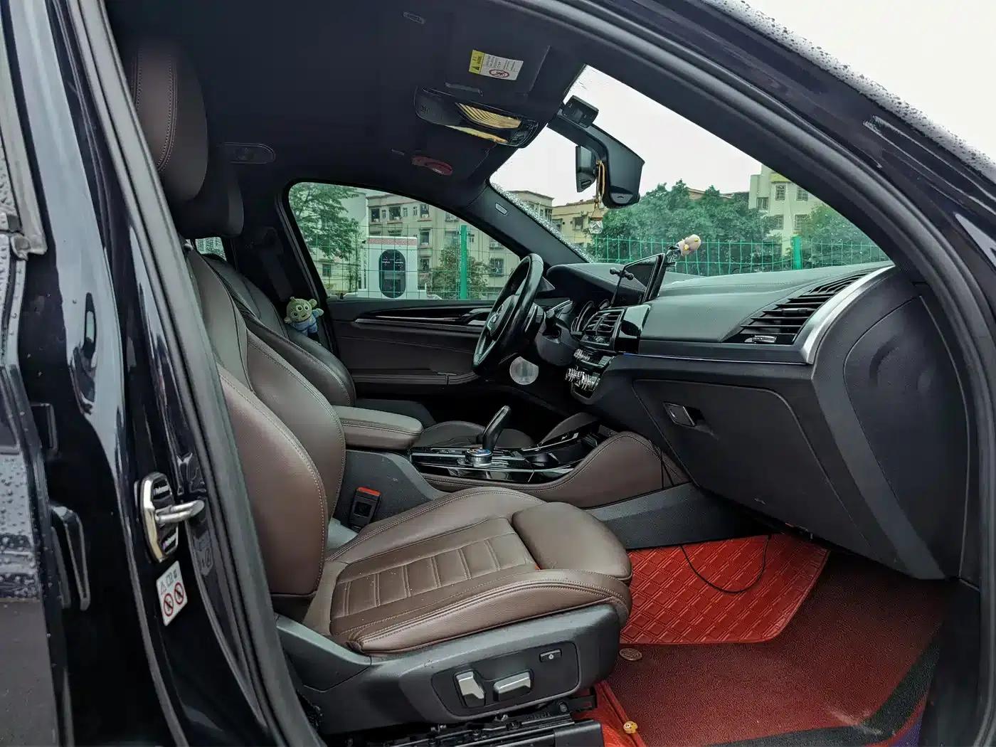 2019 BMW X4 xDrive25i M Sport Package — миниатюра 8