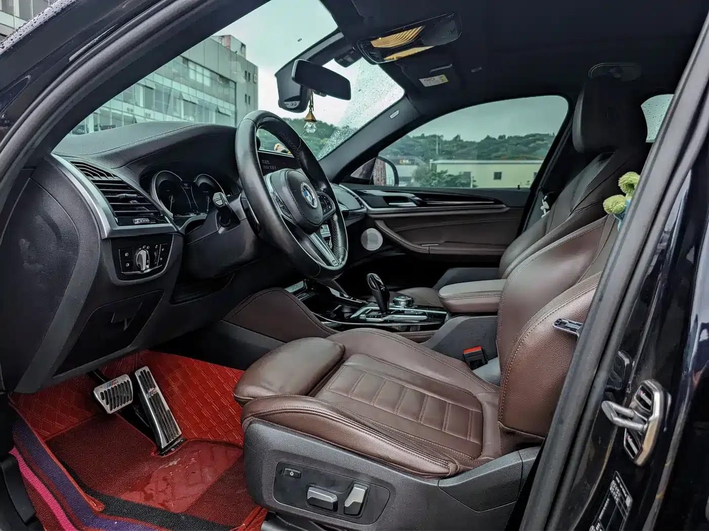 2019 BMW X4 xDrive25i M Sport Package — миниатюра 9
