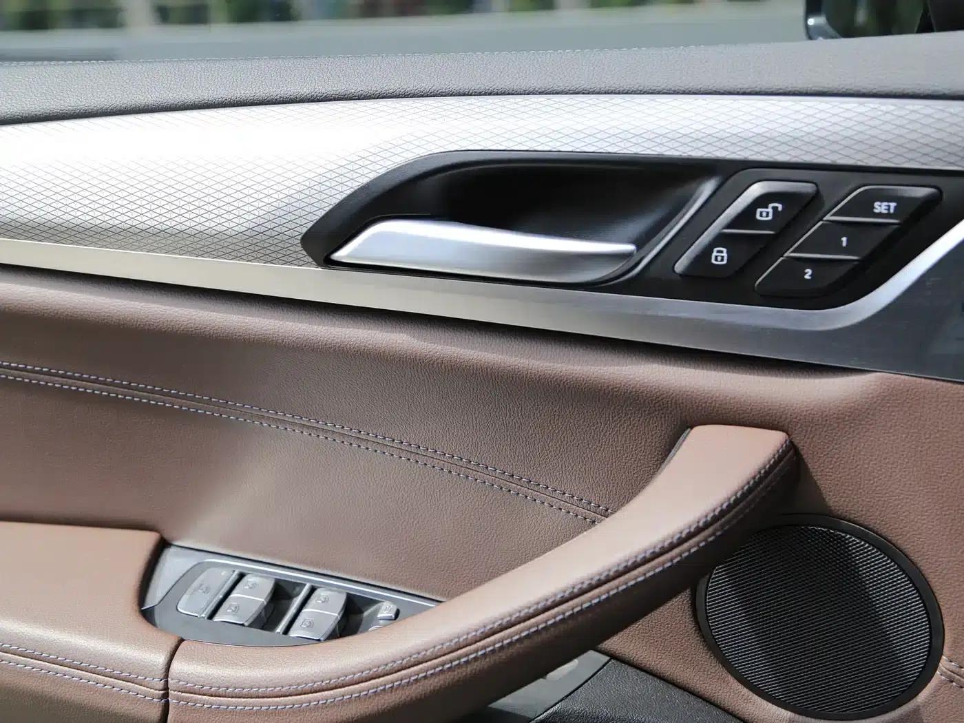 2020 BMW X4 xDrive25i M Sport Package — миниатюра 13