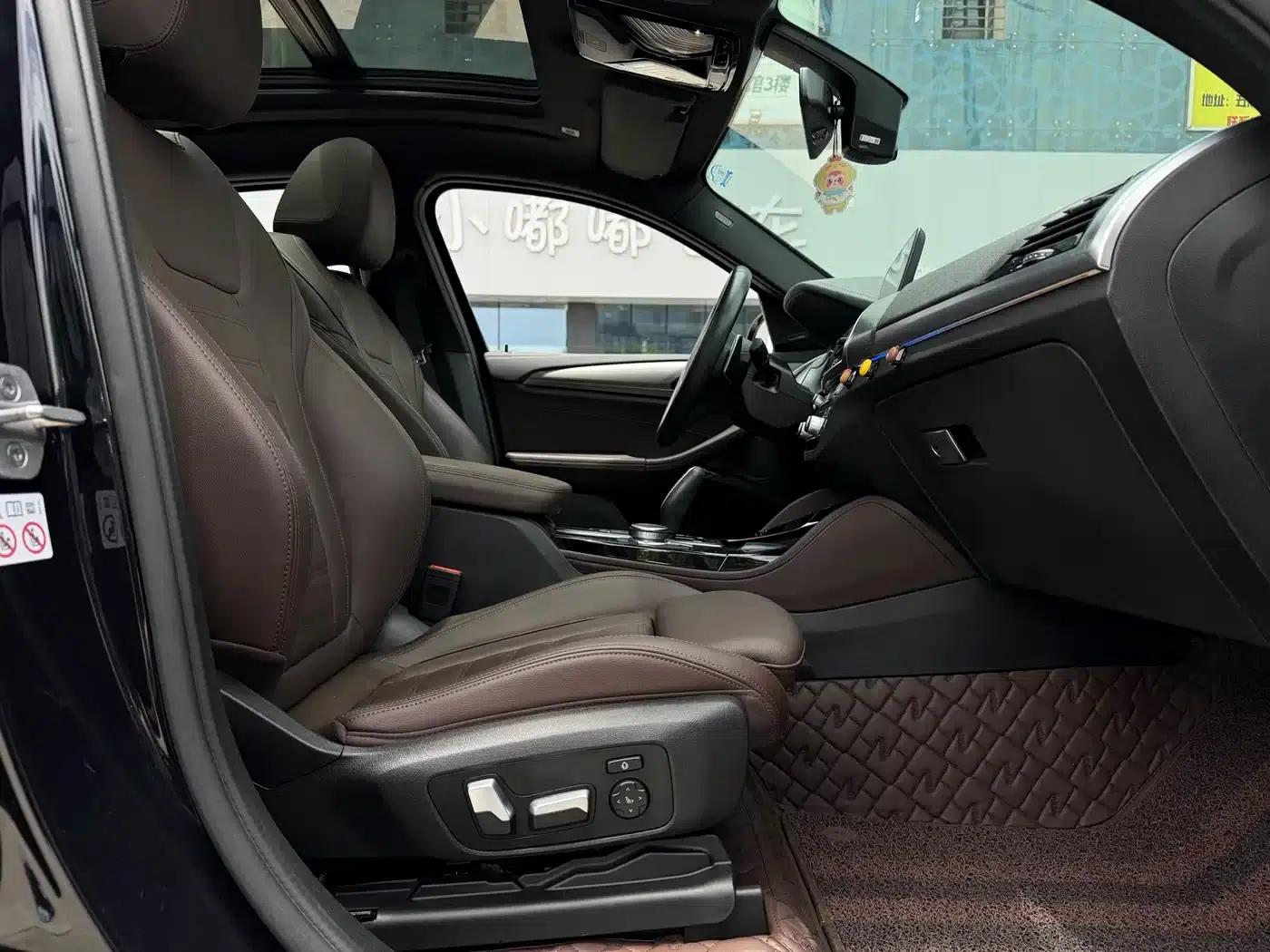 BMW X4 2021 xDrive 25i M Sport Shadow Edition — миниатюра 11