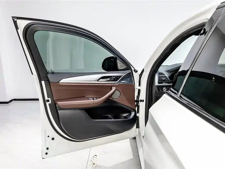 BMW X4 2021 Facelift xDrive 25i M Sport Shadow Edition — миниатюра 8