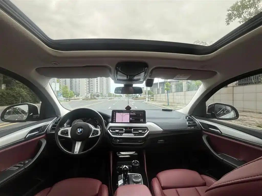 2022 BMW X4 xDrive 25i M Sport Package — миниатюра 4