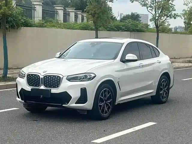2022 BMW X4 xDrive 25i M Sport Package