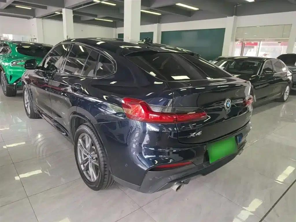 2020 BMW X4 xDrive25i M Sport Package — миниатюра 5
