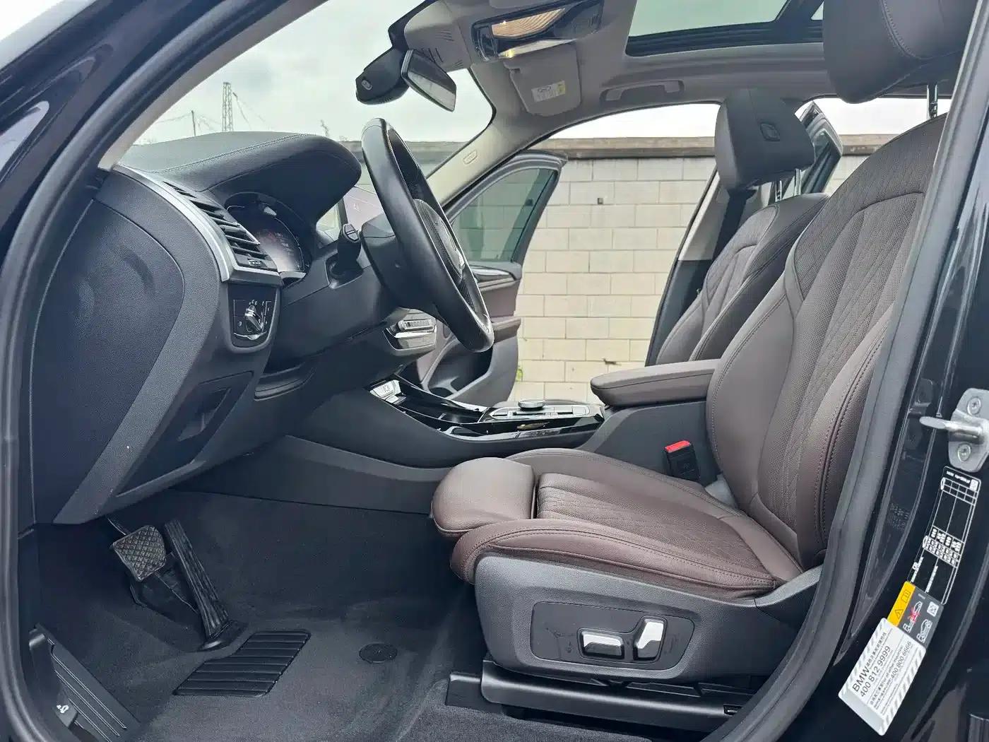 BMW iX3 2022 Facelift Leading Edition — миниатюра 7