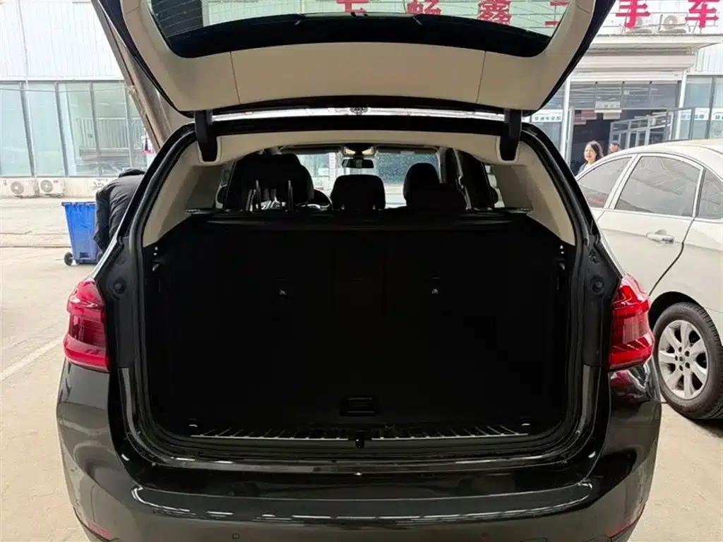 BMW iX3 2021 Facelift Leading Edition — миниатюра 12