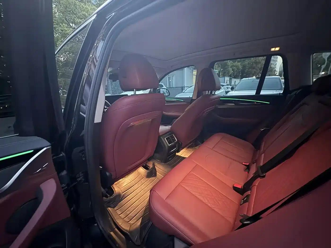 BMW iX3 2024 Leading Edition — миниатюра 6