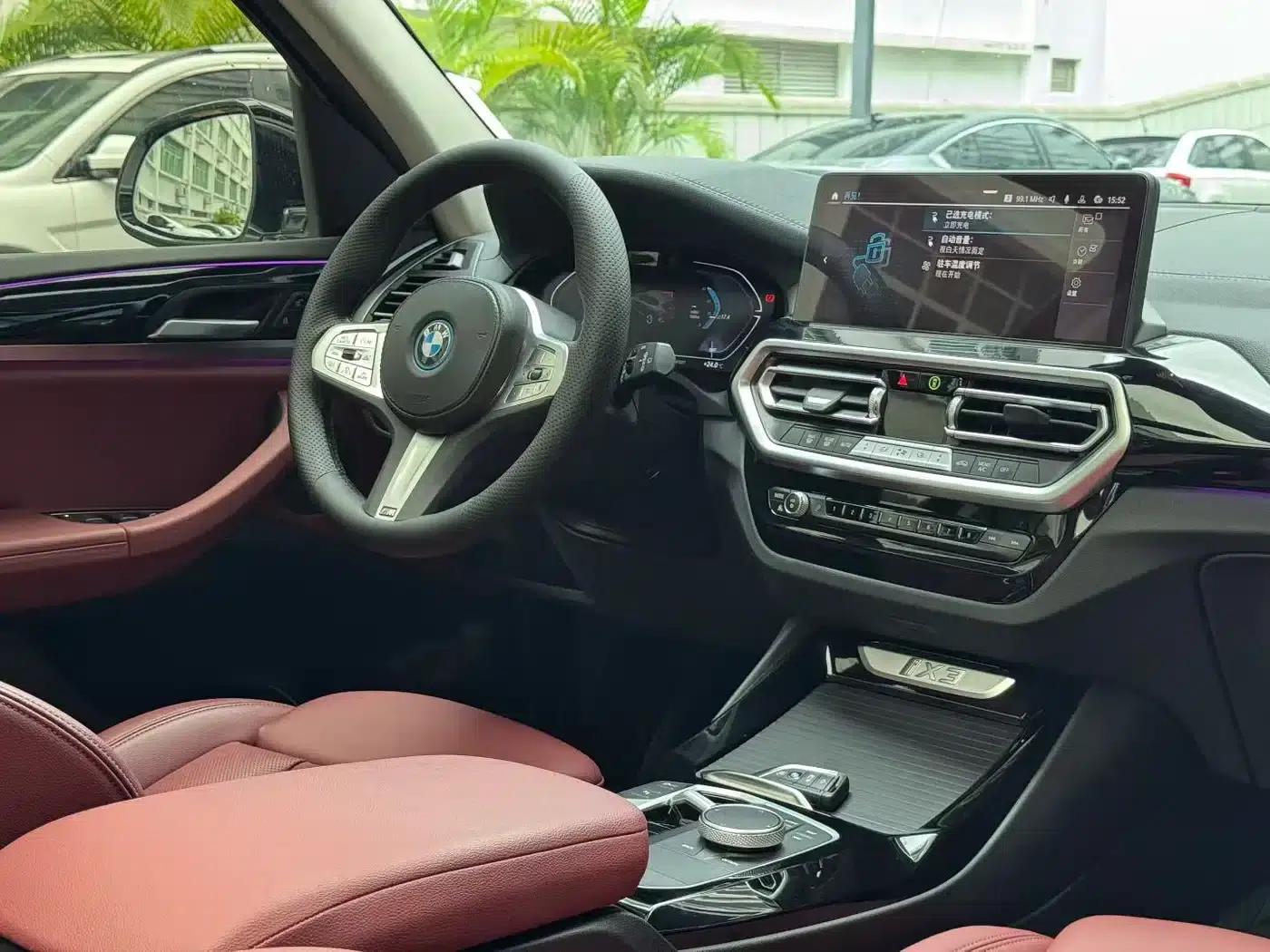 BMW iX3 2023 Leading Edition — миниатюра 7