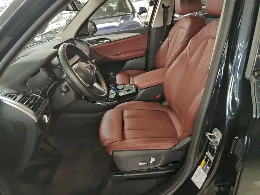 BMW iX3 2022 Leading Edition — миниатюра 15