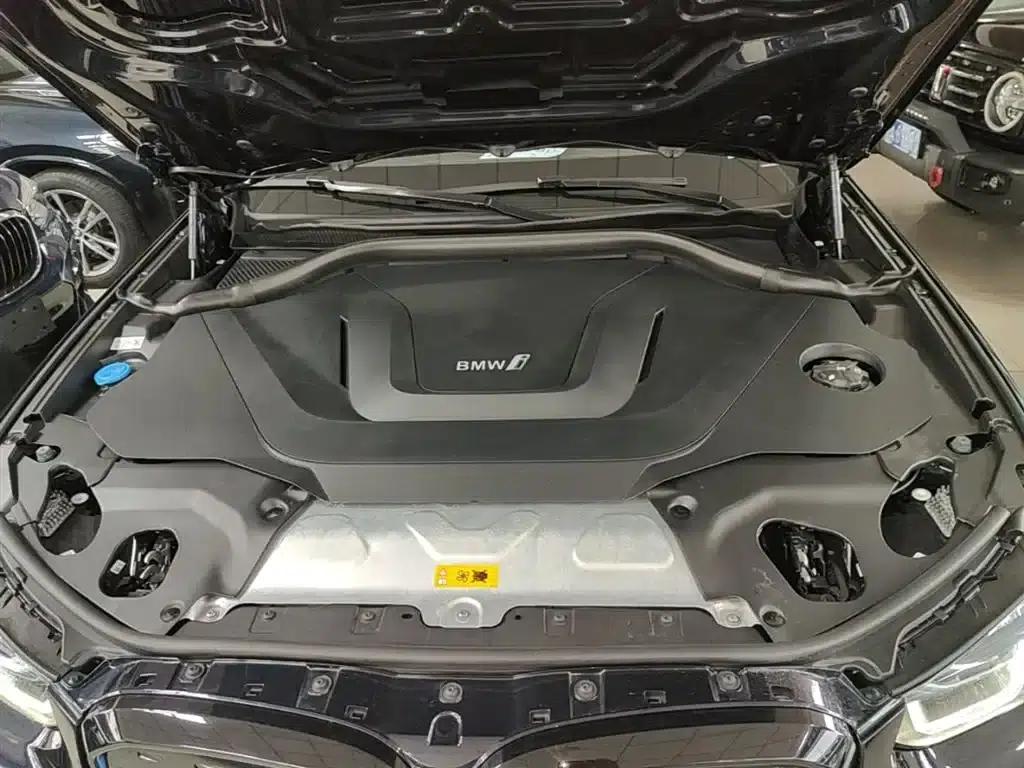 BMW iX3 2022 Leading Edition — миниатюра 20