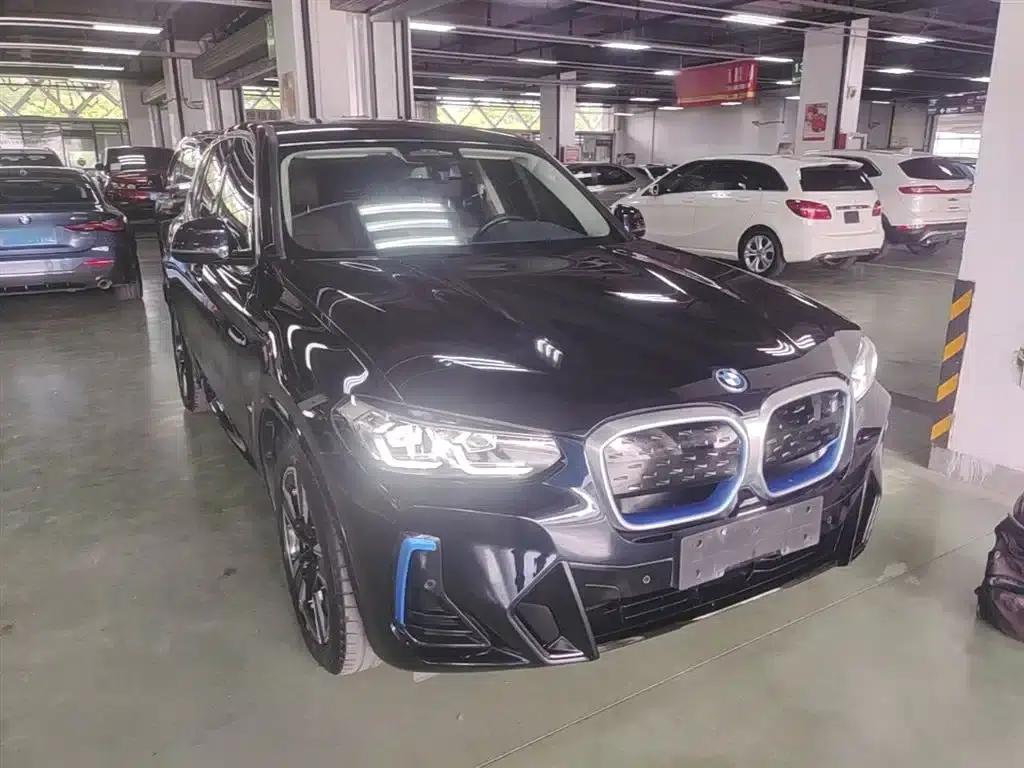 BMW iX3 2022 Leading Edition — миниатюра 4