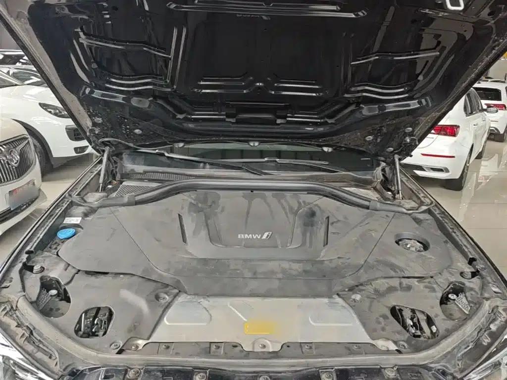 BMW iX3 2023 Leading Edition — миниатюра 20