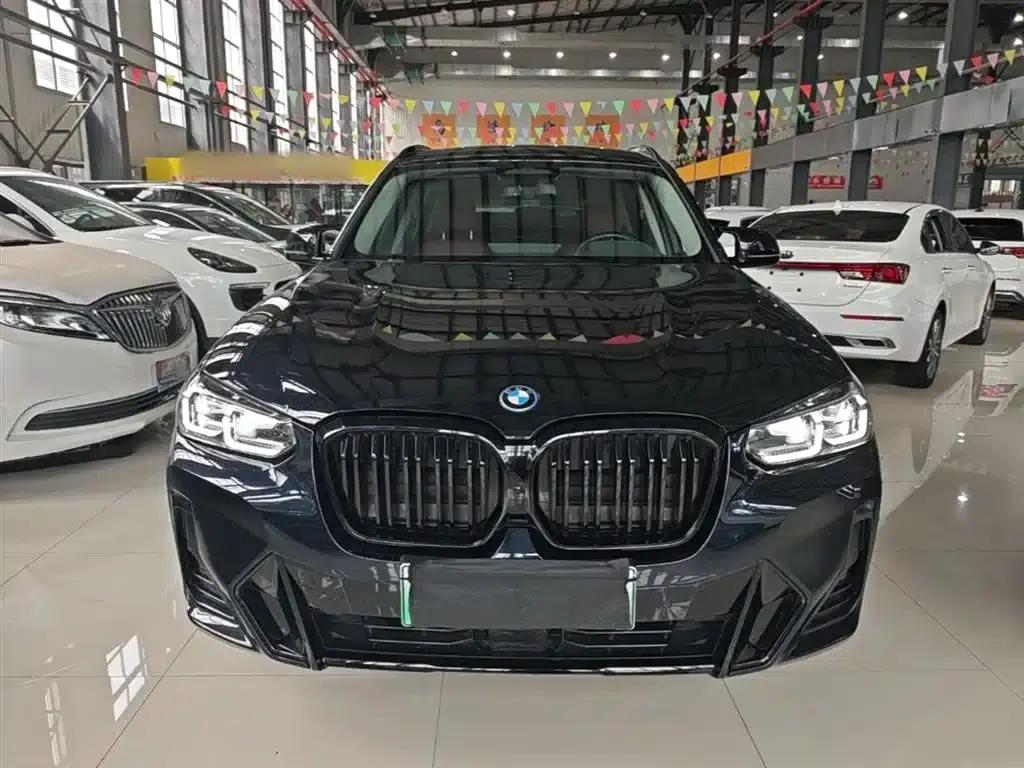 BMW iX3 2023 Leading Edition — миниатюра 3