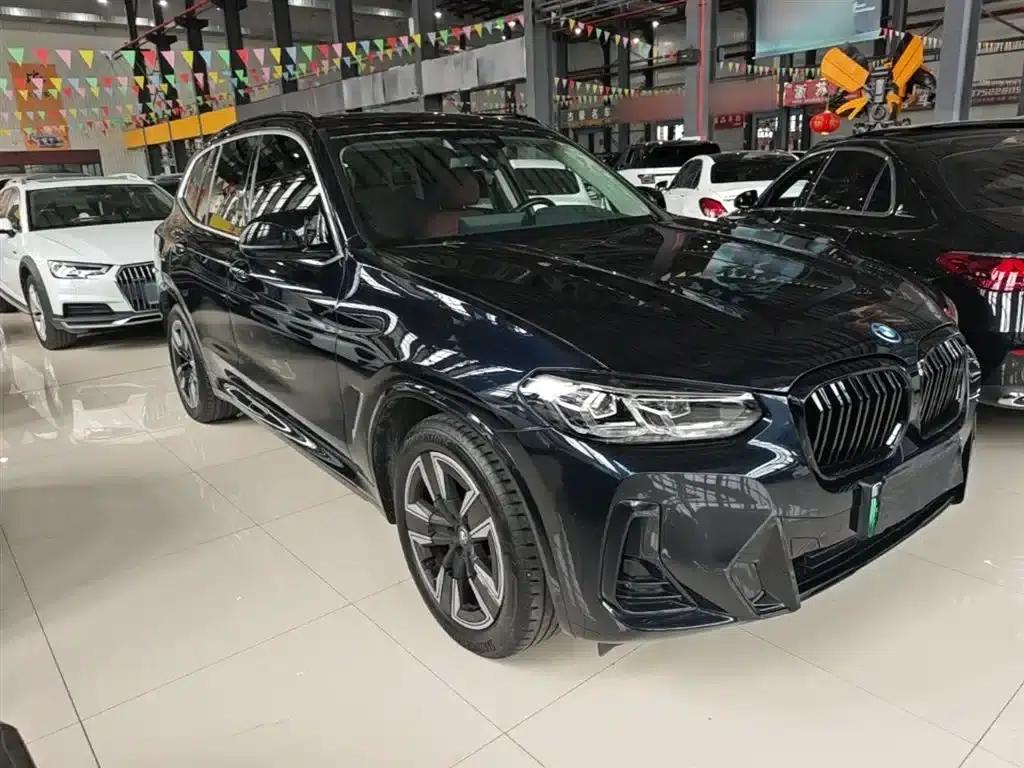 BMW iX3 2023 Leading Edition — миниатюра 4
