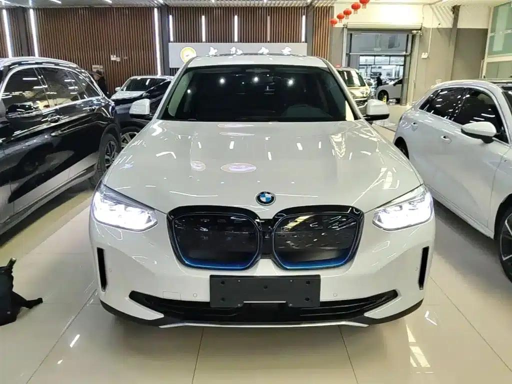 BMW iX3 2021 Facelift Leading Edition — миниатюра 3