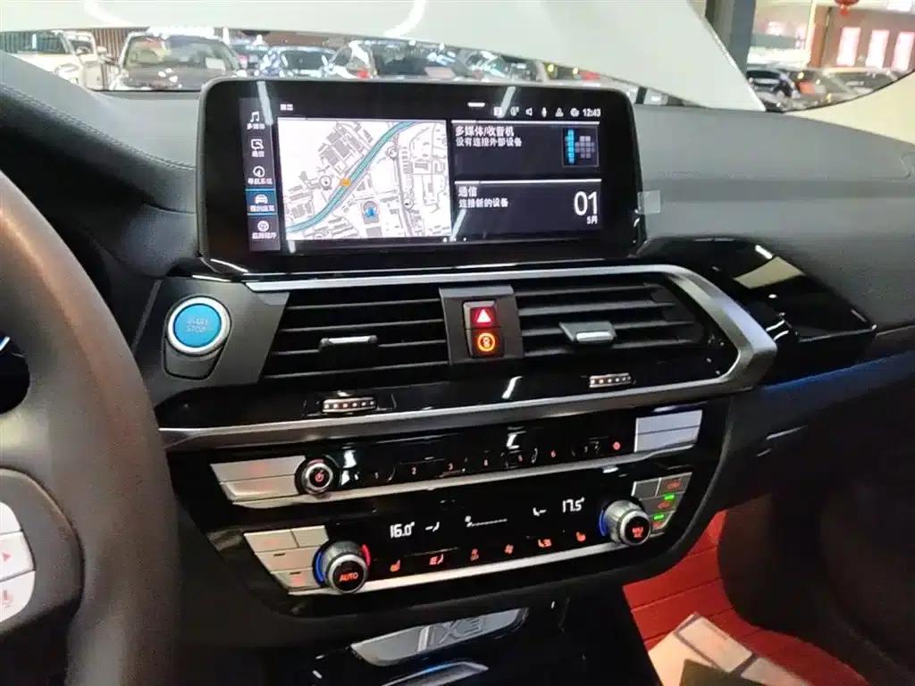 BMW iX3 2021 Facelift Leading Edition — миниатюра 9