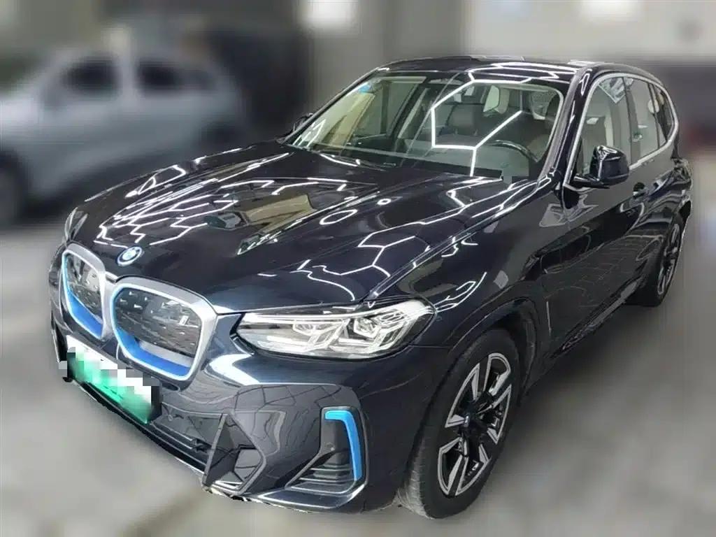 BMW iX3 2022 Leading Edition — миниатюра 1