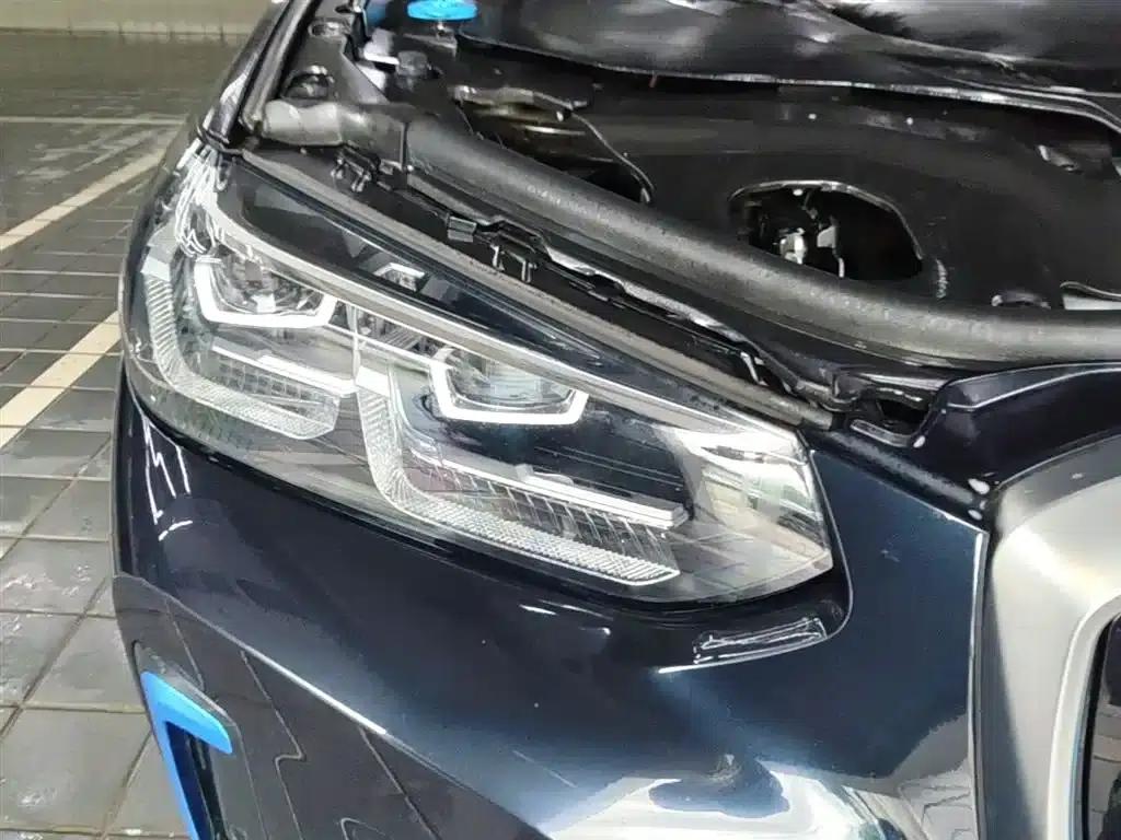BMW iX3 2022 Leading Edition — миниатюра 12