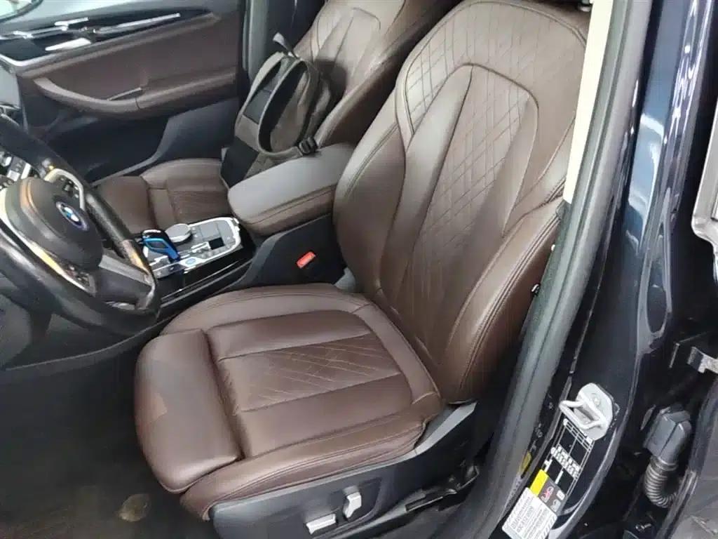 BMW iX3 2022 Leading Edition — миниатюра 21