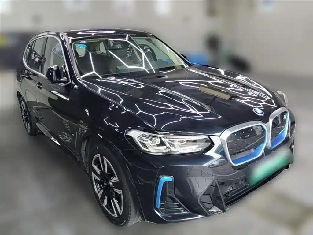 BMW iX3 2022 Leading Edition — миниатюра 7